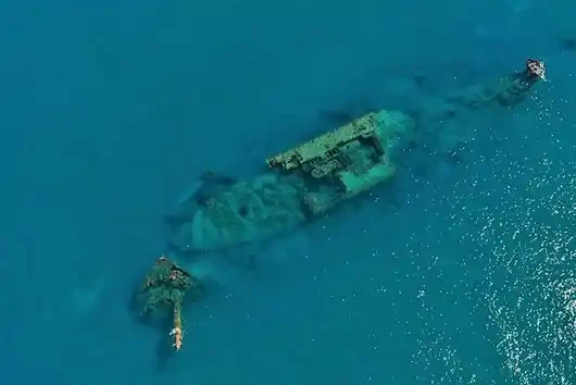 Three Sisters Shipwreck Akrotiri